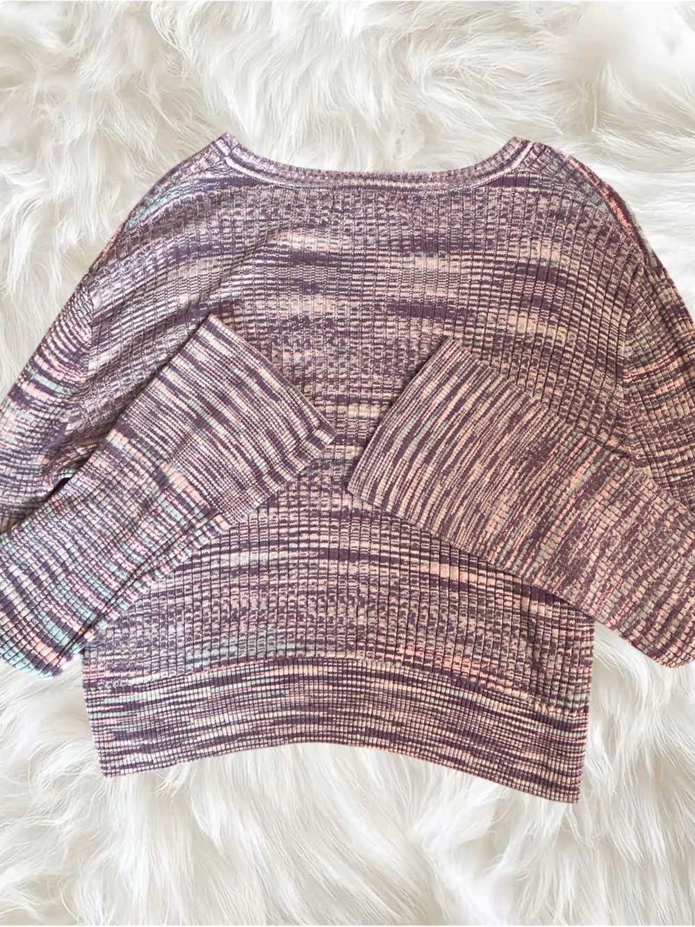 Sweater - Picture 5 of 5